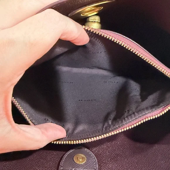 Coach Turnlock Small Town Bucket Crossbody - Picture 8 of 11